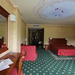 Cristallo Отель