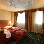 Cristallo 4* Сестриере