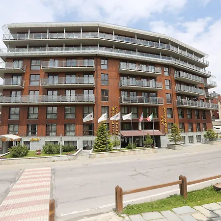 Cristallo Hotell