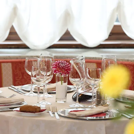 Cristallo Hotel